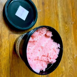 Coconut Lime Body Scrub (Homemade)